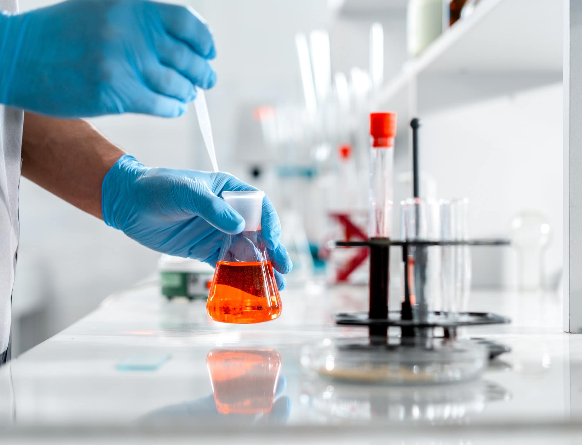 home-page-banner-background-1-chembase-academy